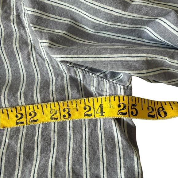 Chaps Classic Fit Button Down Shirt Mens XL Gray And White Stripes 100% Cotton - Picture 9 of 11